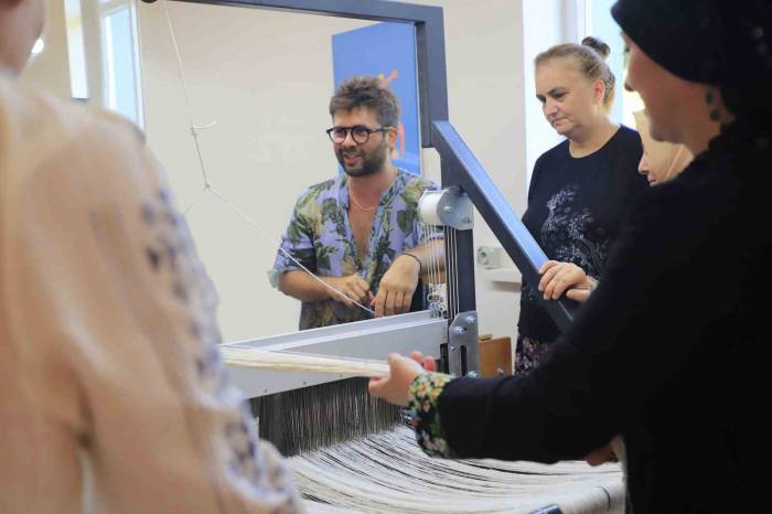 Şile’de Yeni Bir Hikaye Başlıyor: Geleneksel Dokularla Modern Tasarım Birleşiyor