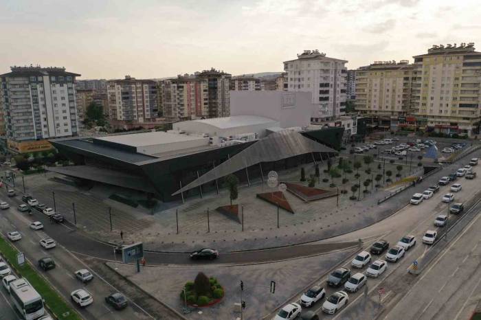 Meclis Üyeleri, D.t. Şehitkamil Sahnesi’ni İnceledi