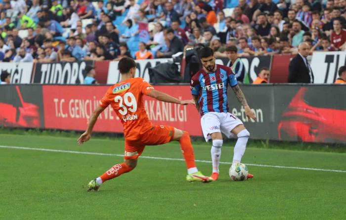 Spor Toto Süper Lig: Trabzonspor: 5 - Alanyaspor: 1 (maç Sonucu)
