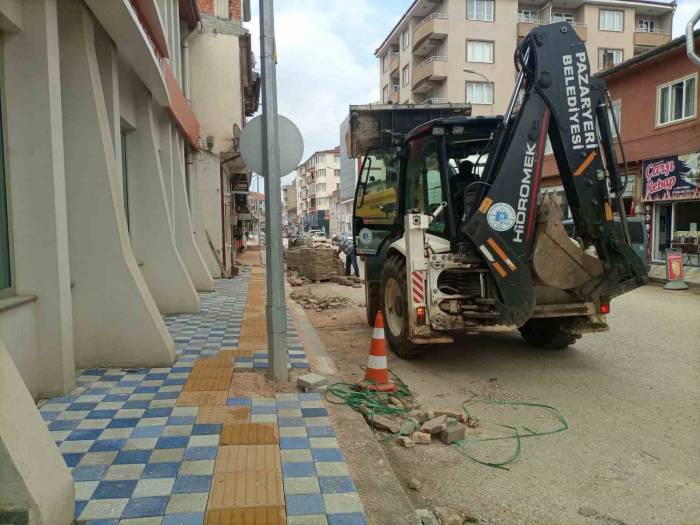 Pazaryeri’nde Üst Yapı Çalışmaları Aralıksız Sürüyor