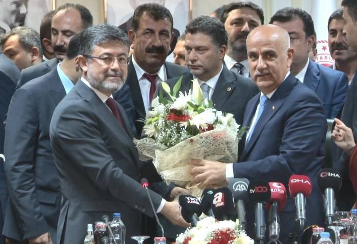 Tarım Ve Orman Bakanlığında Devir Teslim Töreni