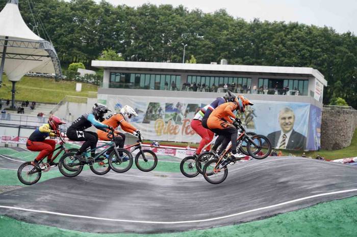 Bmx World Cup Heyecanı Devam Ediyor: Dünyanın En İyileri Vadide Pedal Çeviriyor