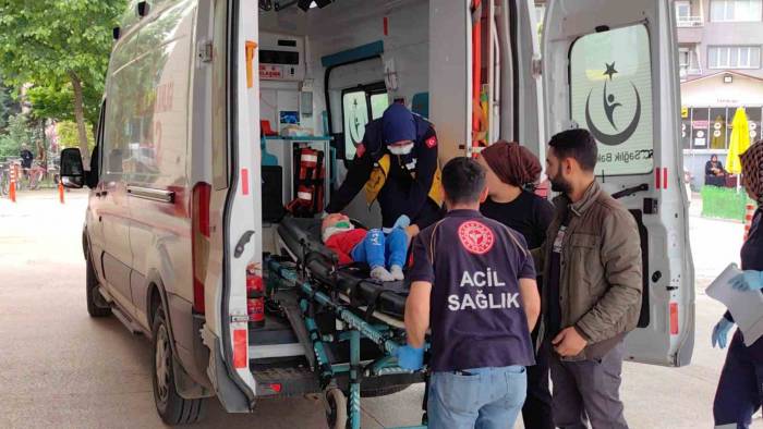 Pencereden Düşen Bebek Yaralandı