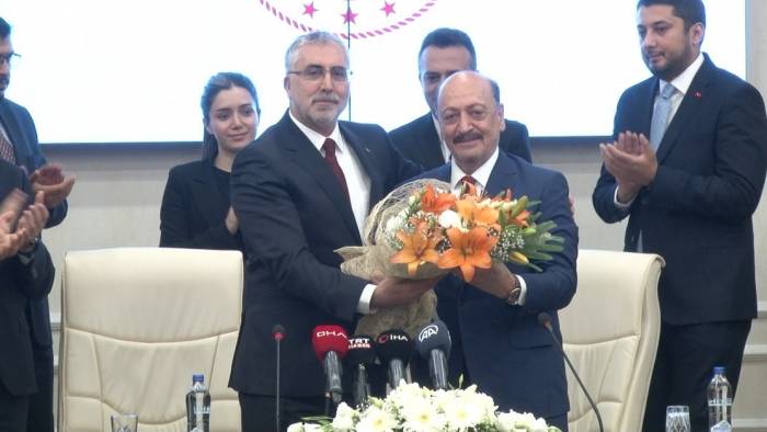 Çalışma Ve Sosyal Güvenlik Bakanlığı’nda Devir Teslim Töreni