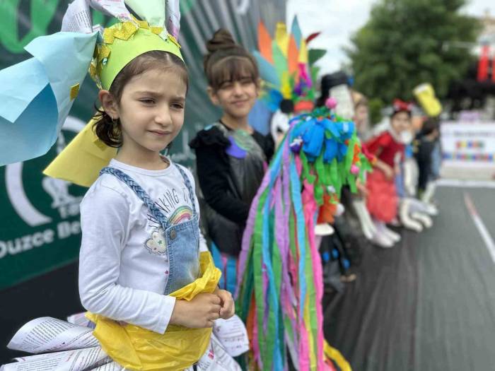 Geri Dönüşüm Sergisi Büyük İlgi Gördü