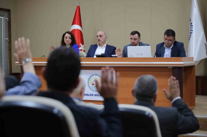 Başkan Kılıç: “erenler’imizin İlk Kütüphanesi İlçemize Çok Yakışacak”