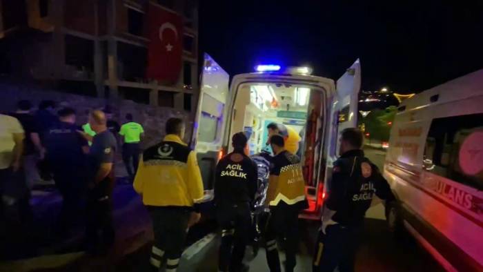 Kocaeli’de İki Motosiklet Çarpıştı: 2 Yaralı