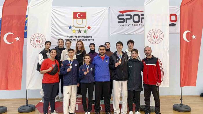 Subü’den Tekvandoda 3 Madalya 1 Kupa