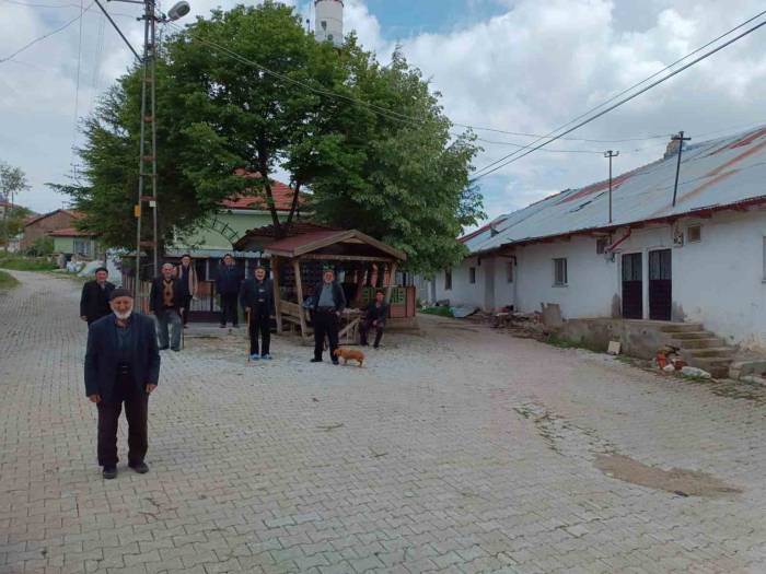 Kılıçdaroğlu’na 1 Oyu Kimin Verdiğini Yana Döne Arayan Köylüler Sonuca Ulaştı