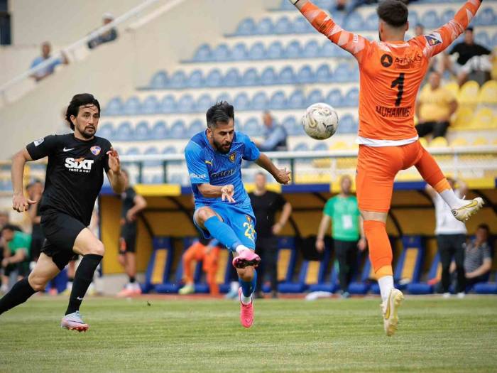 Bucaspor 1928, Bu Sezon İskenderunspor’a Kaybetmedi