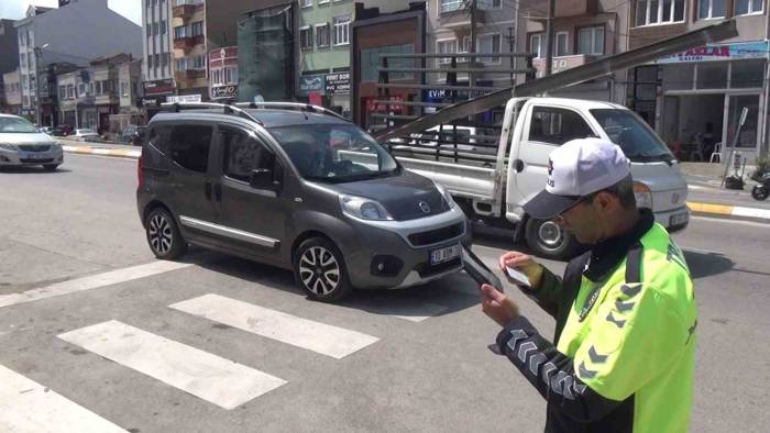 Bandırma’da Trafikte "önce Yaya" Denetimleri Devam Ediyor