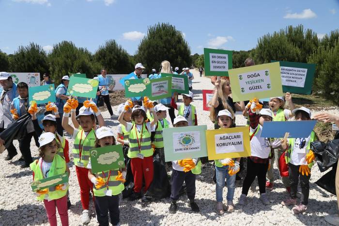 Dünya Çevre Günü’nde Tonlarca Atık Toplandı