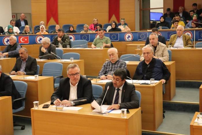 Düzce Belediye Meclisi 30 Gündem Maddesini Görüştü