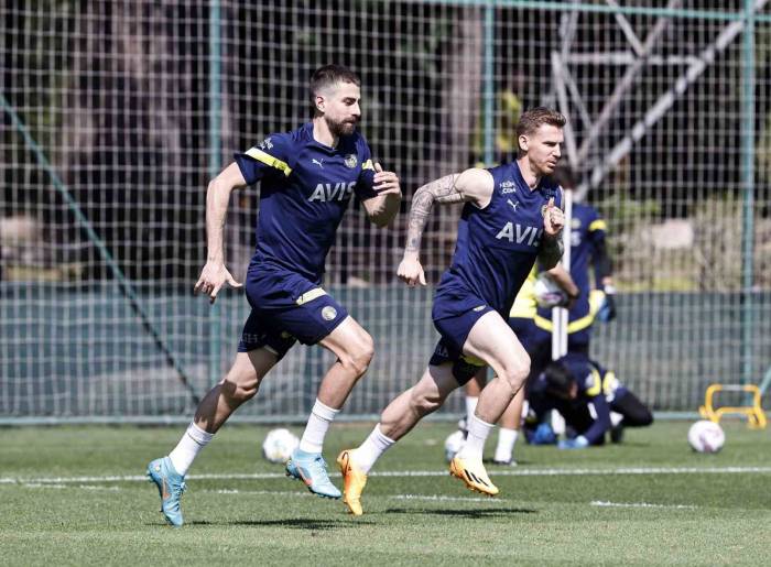 Fenerbahçe, Kupa Finali Hazırlıklarına Başladı