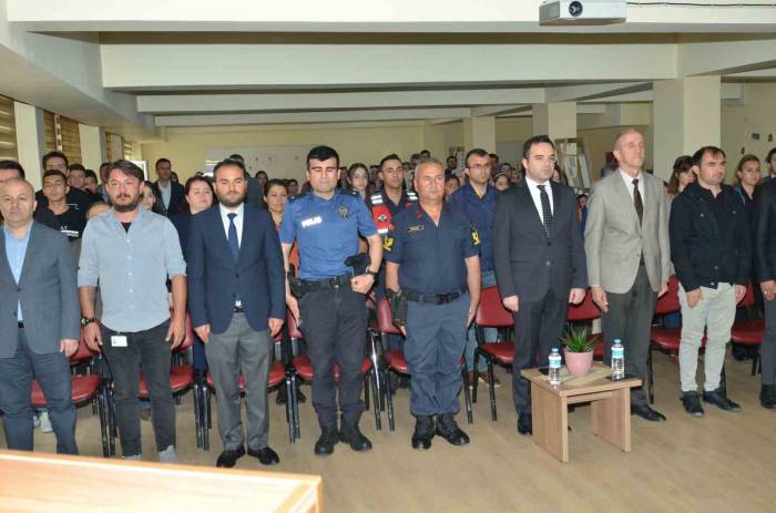 Öğrenciler Ve Veliler Bu Yarışla Kitap Okuma Alışkanlığı Kazandı