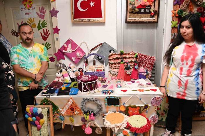Mamaklı Hanımlar Hünerlerini Konuşturdu