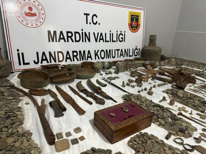 Mardin’de Tarihi Eser Operasyonu: Yaklaşık 22 Bin Parça Ele Geçirildi