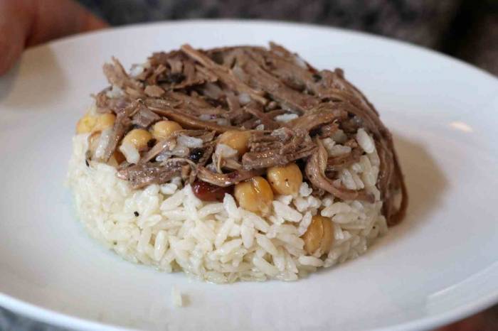 Bin Yıllık Pilav Damak Çatlatıyor