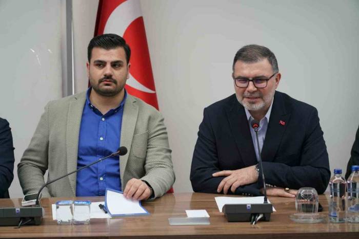 Başkan Saygılı’dan Çeşme Projesi Ve Kemeraltı Çıkışı