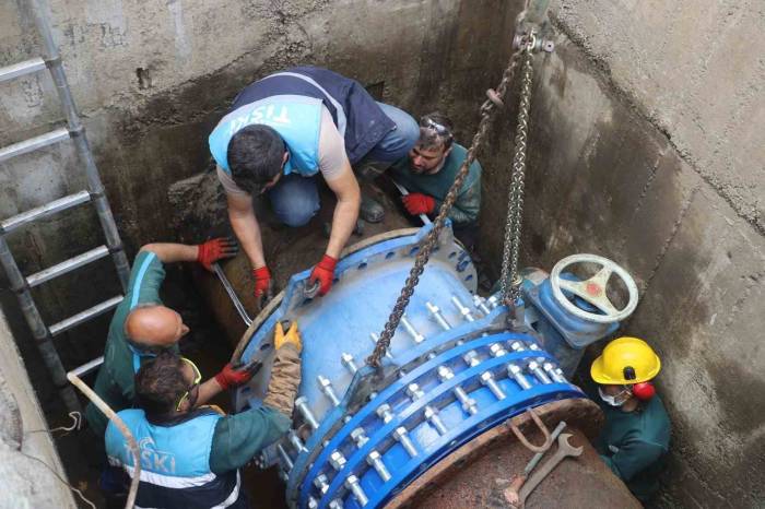 Trabzon’da Ana İsale Hat Değişimi Çalışmaları Sürüyor