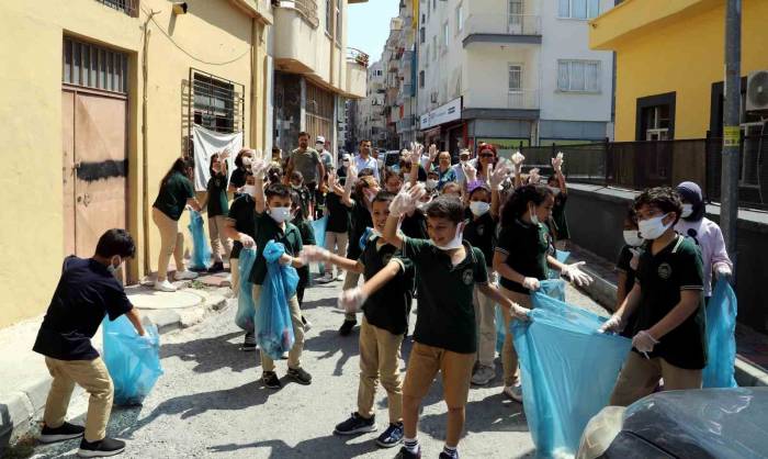 Akdeniz’de Çevre Temizliği Bu Kez Çocuklarla Yapıldı