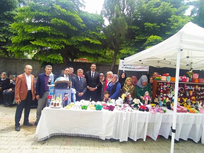 Altıntaş’ta Hayat Boyu Öğrenme Haftası Etkinlikleri