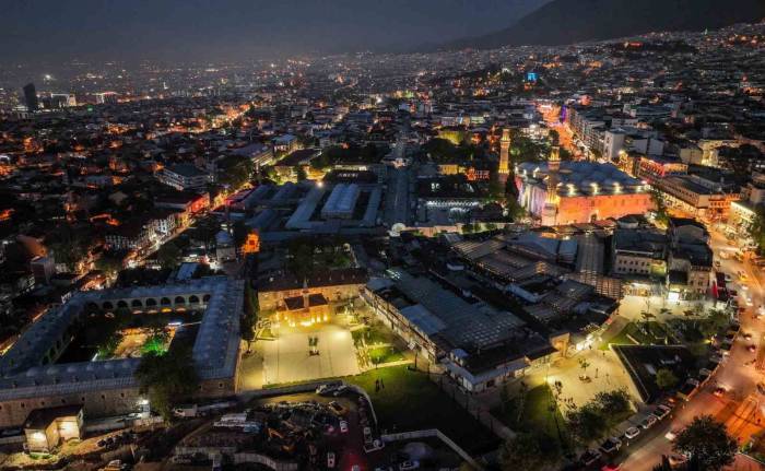 Bursa’ya Hizmet Sağanağı