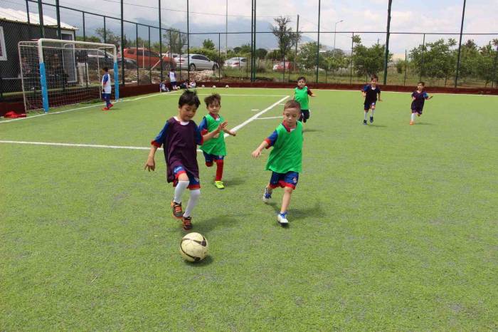 Futbolun Yıldızları Altyapıdan Yetişiyor