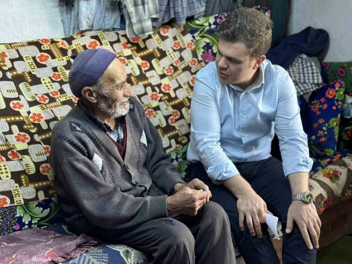 Kaymakam Karaloğlu, Hem Köyleri Geziyor, Hem De Sorunları Dinliyor