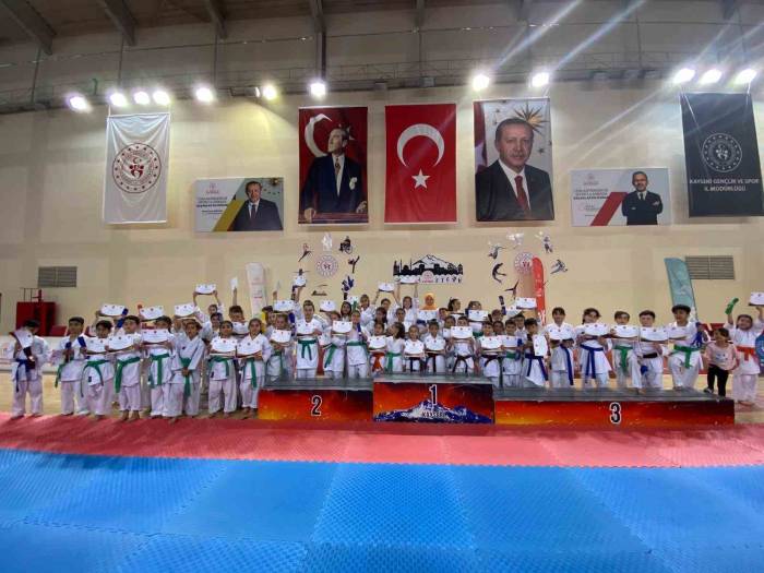 Karatede Terfi Heyecanı