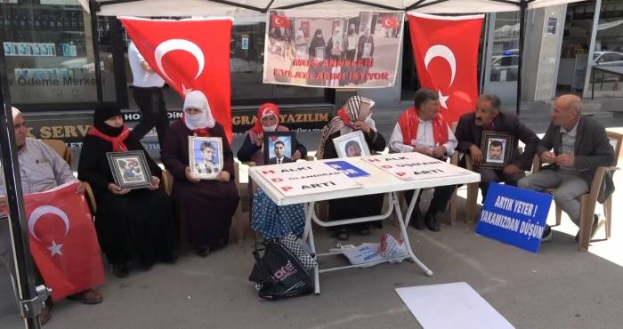 Ailelerin Evlat Nöbeti 101’inci Haftaya Girdi