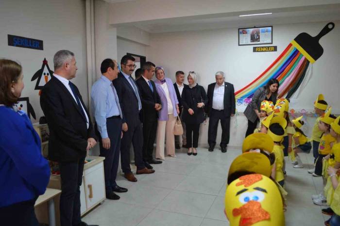 Mustafakemalpaşa Halk Eğitim’den 12 Bin Kursiyere Eğitim