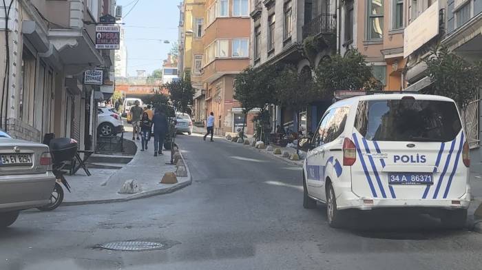 İstanbul’da Silahlı Saldırı Dehşeti: Olayla Alakasız Yaşlı Adamı Öldürdü
