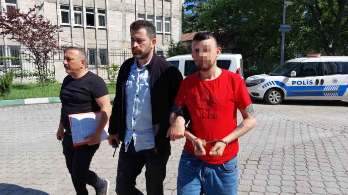 Samsun’da Otel Kurşunlayıp Bir Kişiyi Silahla Yaralayan Şahıs Tutuklandı