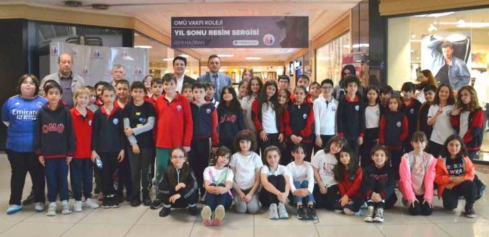 Öğrencilerden Atık Sergisi