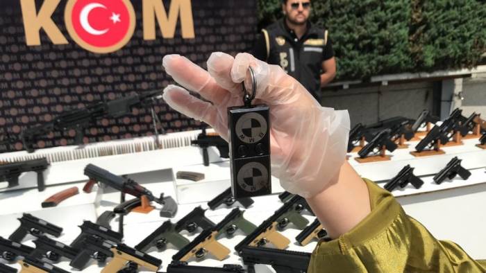 Çetelere Silah Satan Şebeke Çökertildi: 12 Gözaltı
