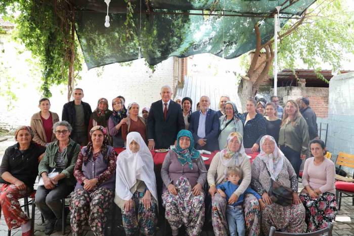 Kızılcaköylü Kadınlardan Başkan Atay’a Teşekkür