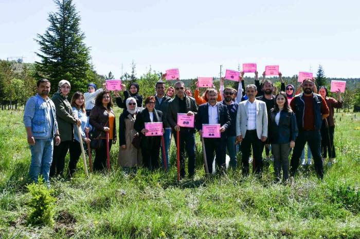 Emet Orman İşletme Müdürlüğünden Çöp Toplama Etkinliği