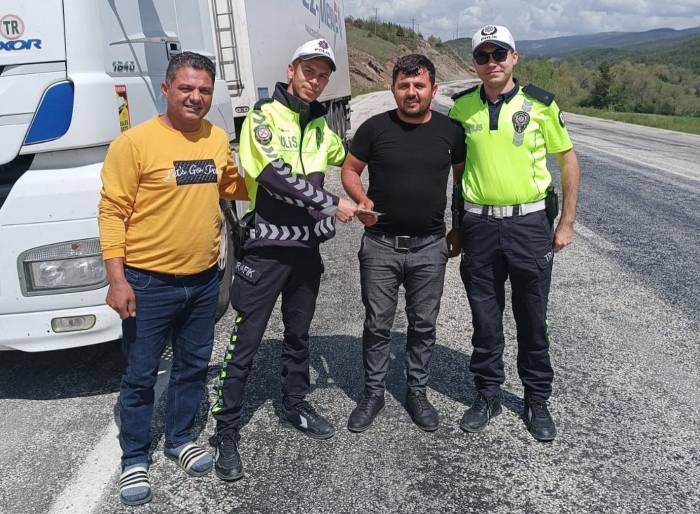 Sürücülere Mola Ve Uyarı