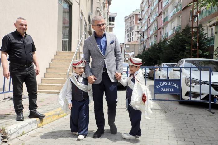 Eyüpsultan’da Toplu Sünnet Şöleni Başladı