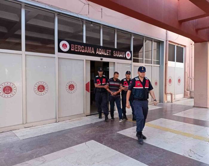 İzmir’de Jandarmadan Uyuşturucu Tacirlerine Operasyon