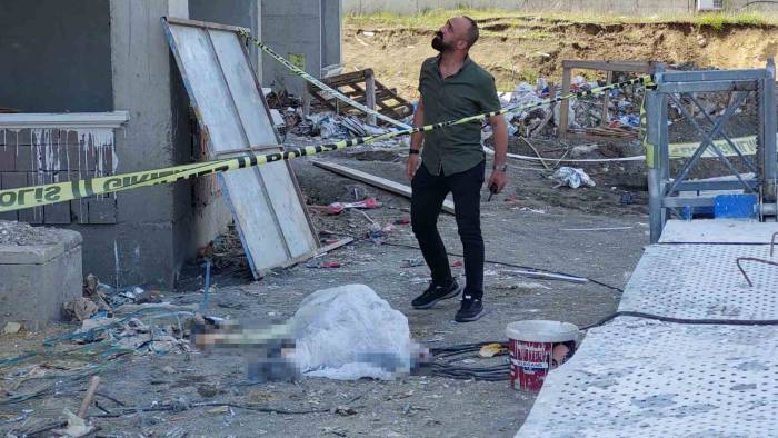 İnşaatın 22. Katından Yük Asansörü Düştü: İngilizce Öğretmeni Öldü