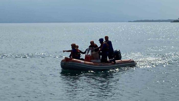 17 Yaşındaki Çocuk Sapanca Gölü’nde Boğuldu