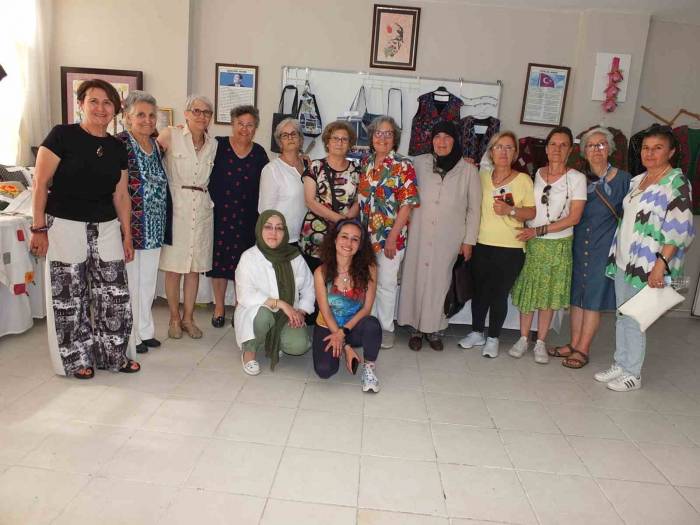 Bu Sergideki Ürünlerin Geliri Kanserli Kadınlara