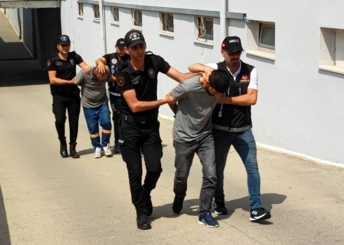 Adana’da 2 Kilo Bonzai İle Yakalanan Şüpheli Tutuklandı