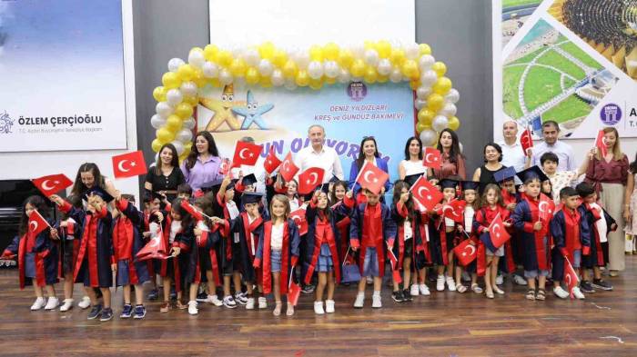 Didim Belediyesi Kreşinde Mezuniyet Heyecanı Yaşandı