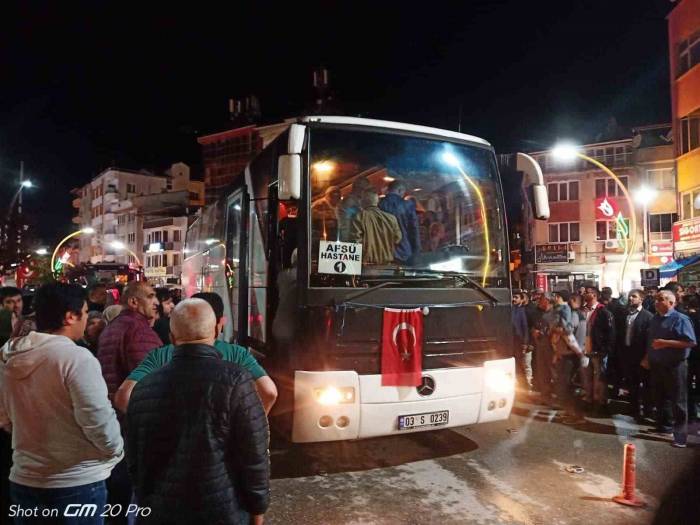 Sandıklı’da Hacı Adayları Kutsal Topraklara Uğurlandı