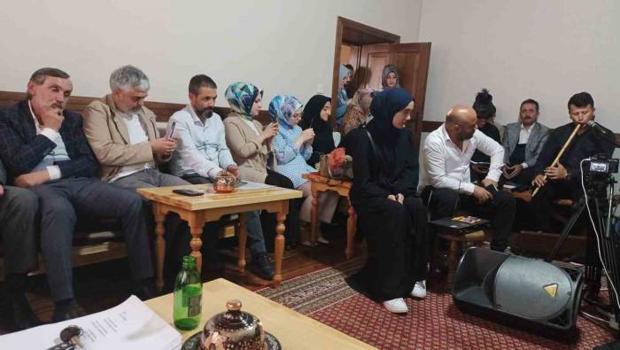 Cahit Zarifoğlu Tarihi Konakta Anıldı