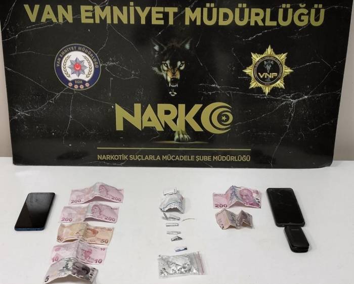 Van’da ‘torbacı’ Operasyonu