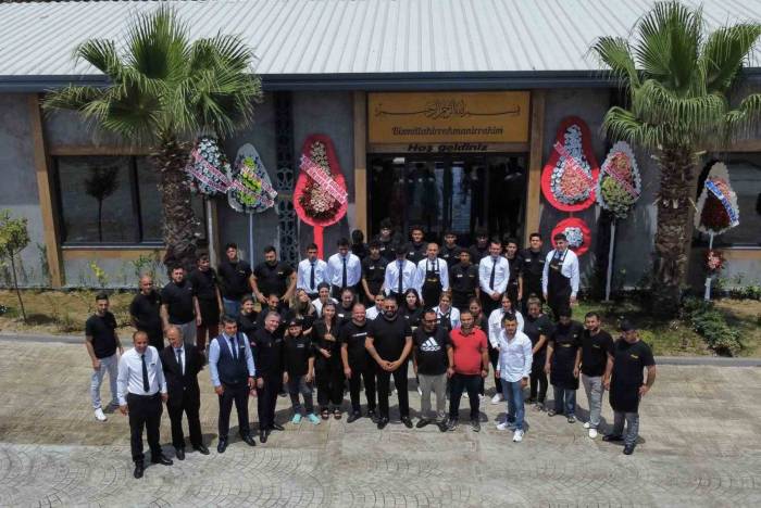 Adana’nın Meşhur Cihangir Kebapçısı, Lezzetlerini İskenderunlularla Buluşturdu